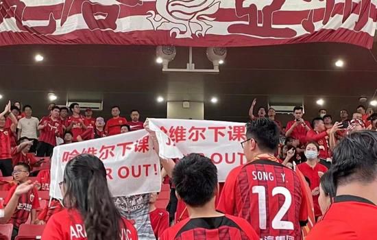 彭昱畅谈《异人之下》：尽全力去还原异人世界 2023-09-19 日前，演员彭昱畅和王学圻同台宣传新作《异人之下》。