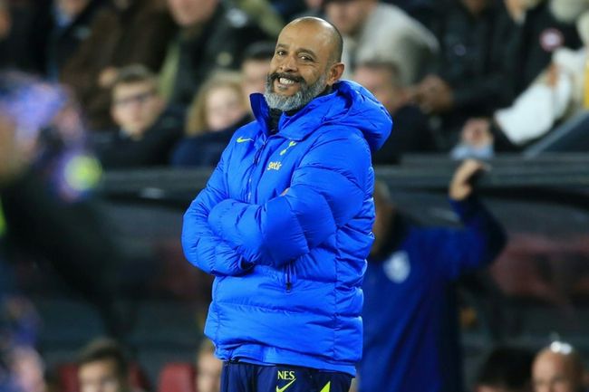 他是谁？