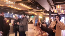 2025-11-18 2025暑期档破35亿 《侏罗纪世界:重生》23省领跑2025-07-18 影人1+1 | 这次，她带着更狠的角色回来了2025-07-12 《酱园弄·悬案》曝港版海报 定档7.